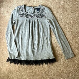 GapKids Long-Sleeved Blouse with Lace Detail 🗝️